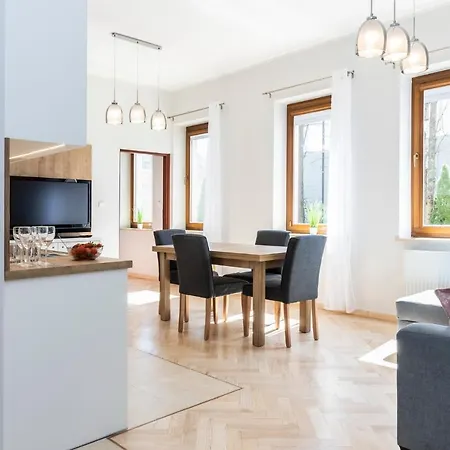 Udanypobyt Apartament Z Basenem Zakopane Esterno foto