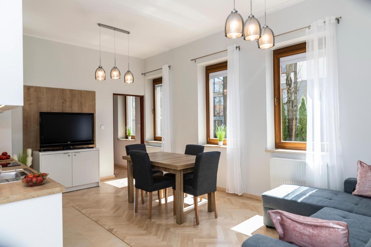 Udanypobyt Z Basenem Apartment Zakopane