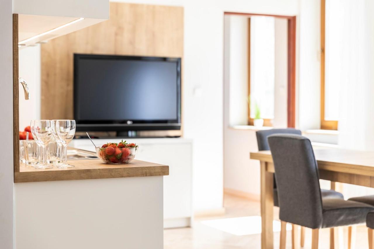 Udanypobyt Z Basenem Apartment *